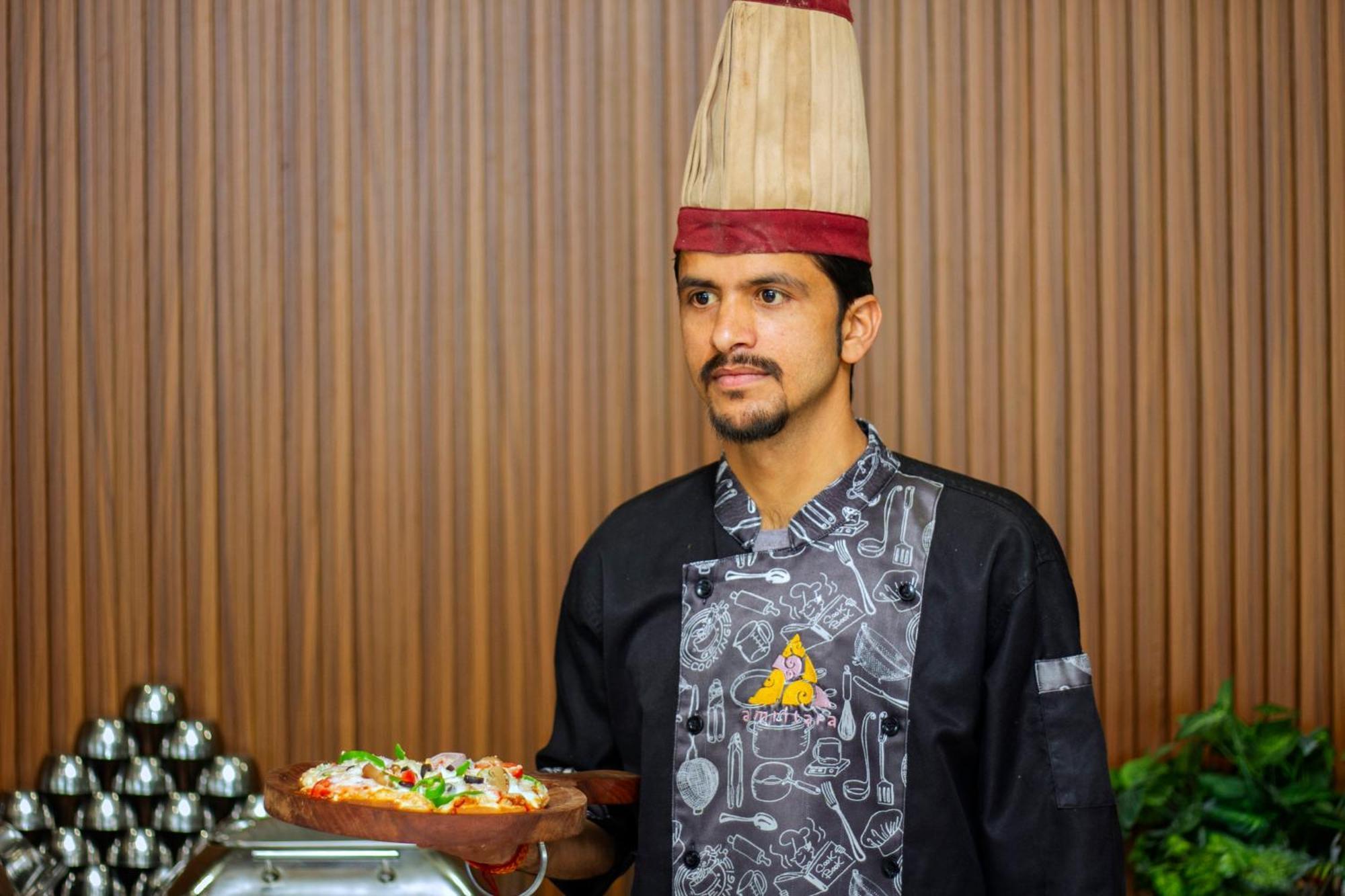 Amritara The Avadh Hotel Бадринат Екстериор снимка